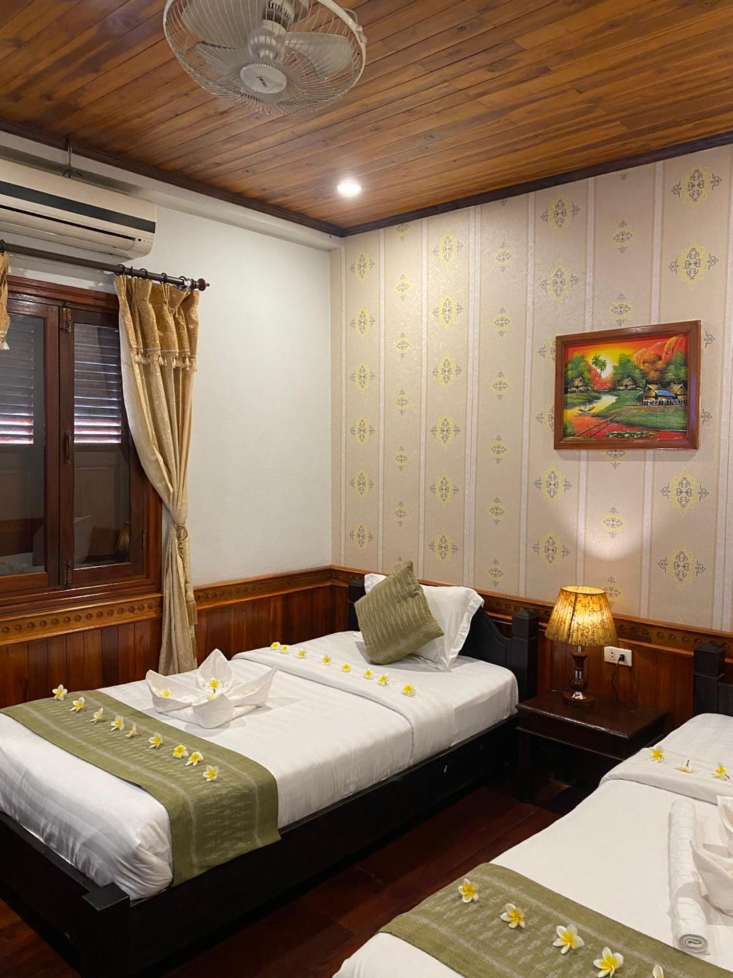 Golden Lotus Place Луанг Прабанг Екстериор снимка